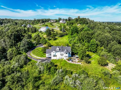 10 Trailing Ridge Road Brookfield CT 06804