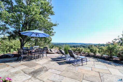 10 Trailing Ridge Road Brookfield CT 06804