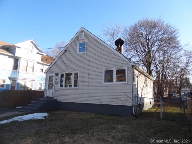 24 Lincoln Terrace Meriden CT 06451