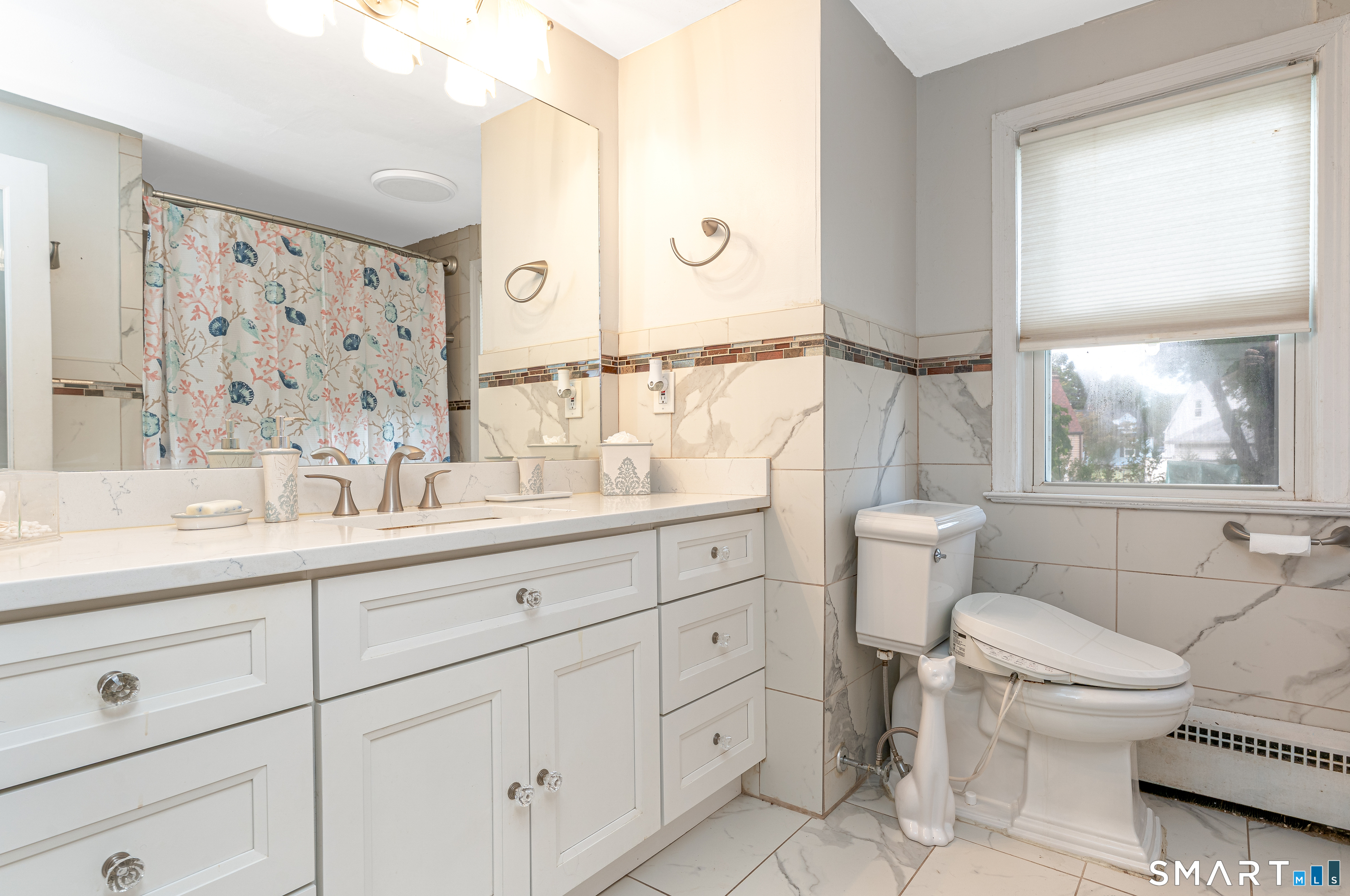 6 Nicholas Drive East Haven CT 06512