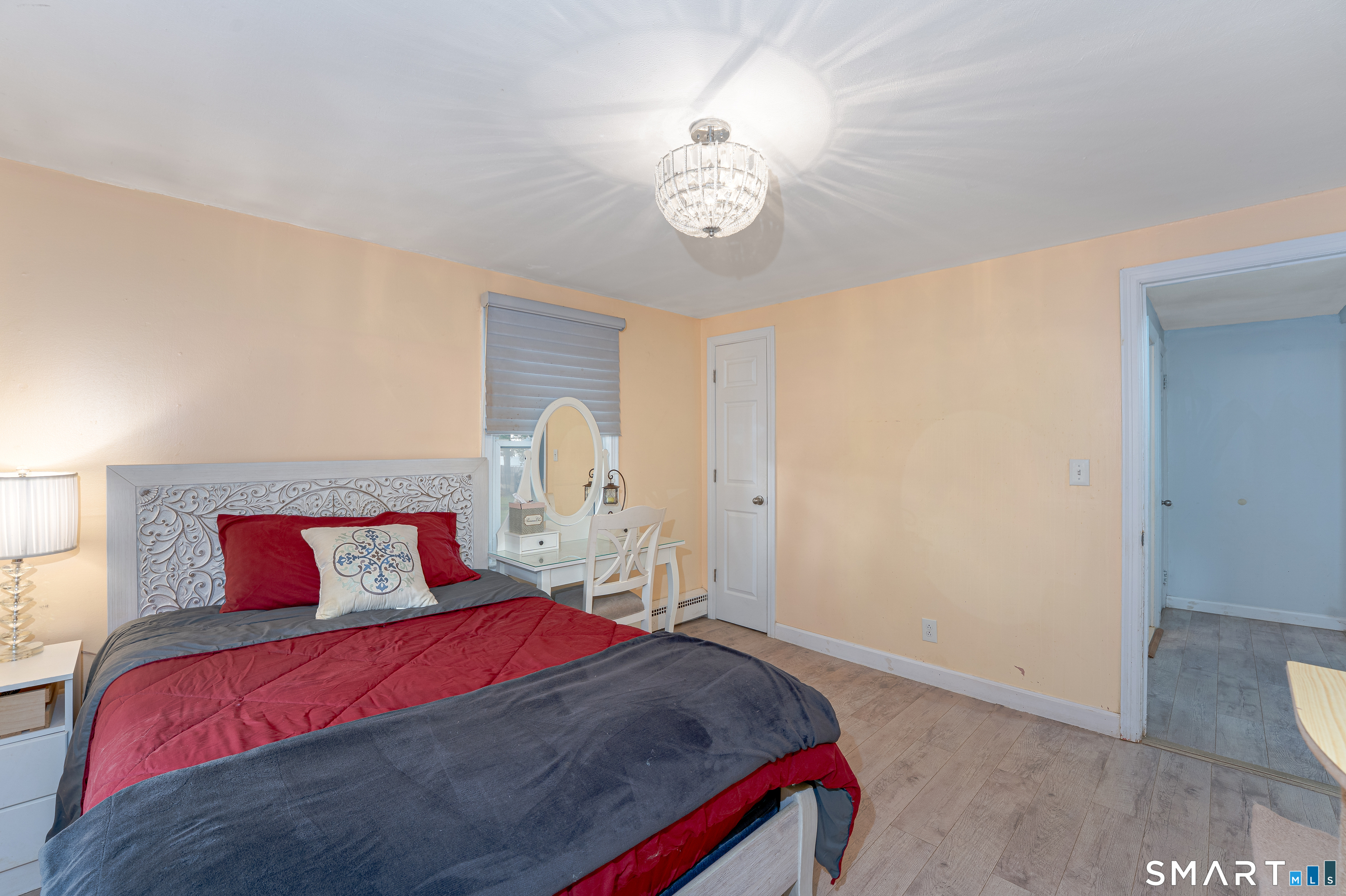 6 Nicholas Drive East Haven CT 06512
