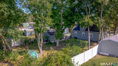 6 Nicholas Drive East Haven CT 06512