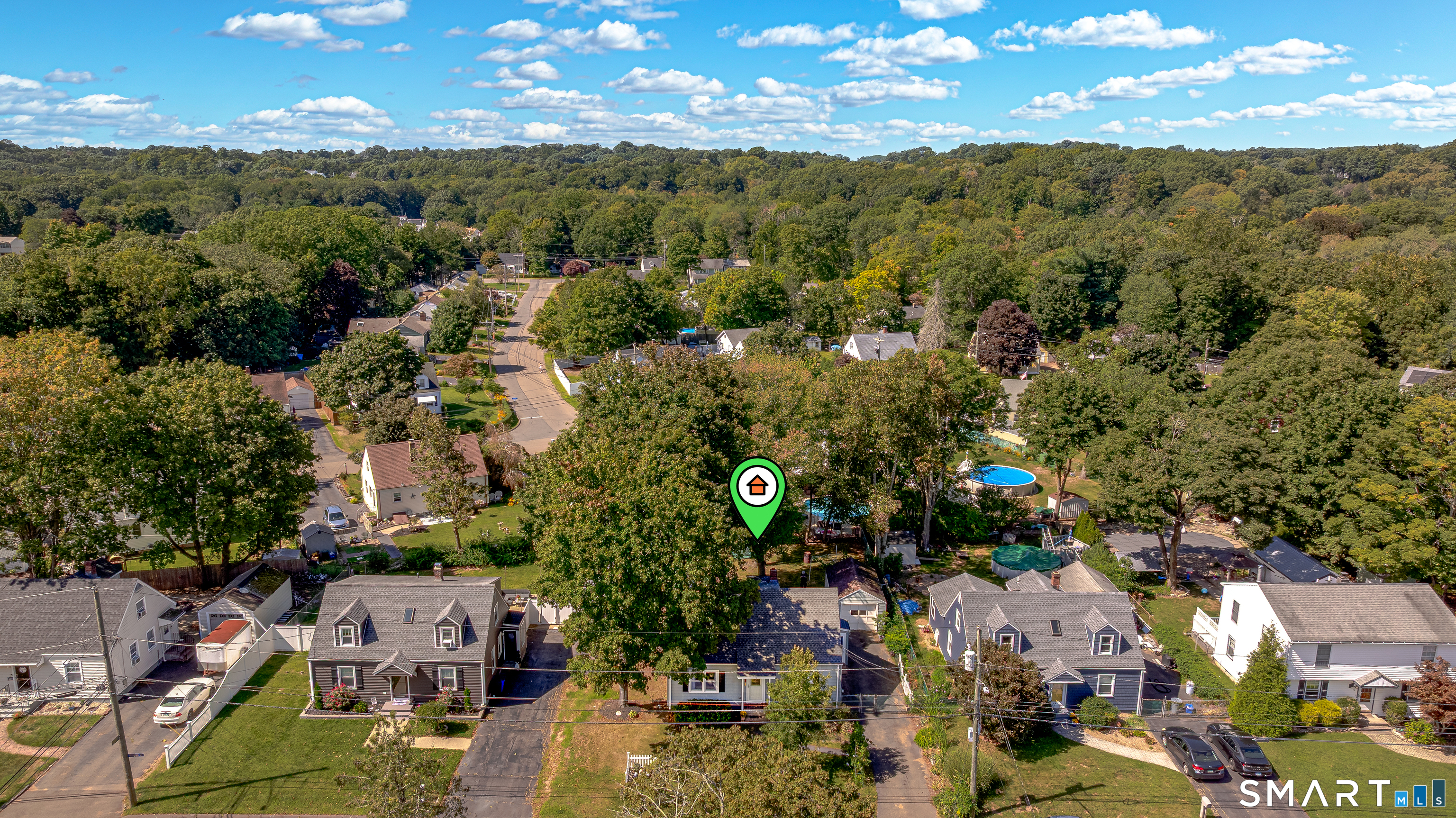 6 Nicholas Drive East Haven CT 06512