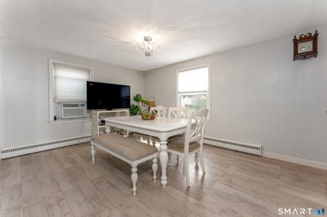 6 Nicholas Drive East Haven CT 06512