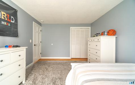 43 Flynn Lane Middletown CT 06457