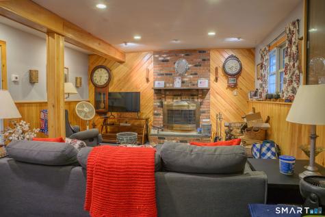 8B Kayview Avenue Bethel CT 06801