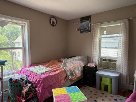 16 Brown Avenue Windsor CT 06095