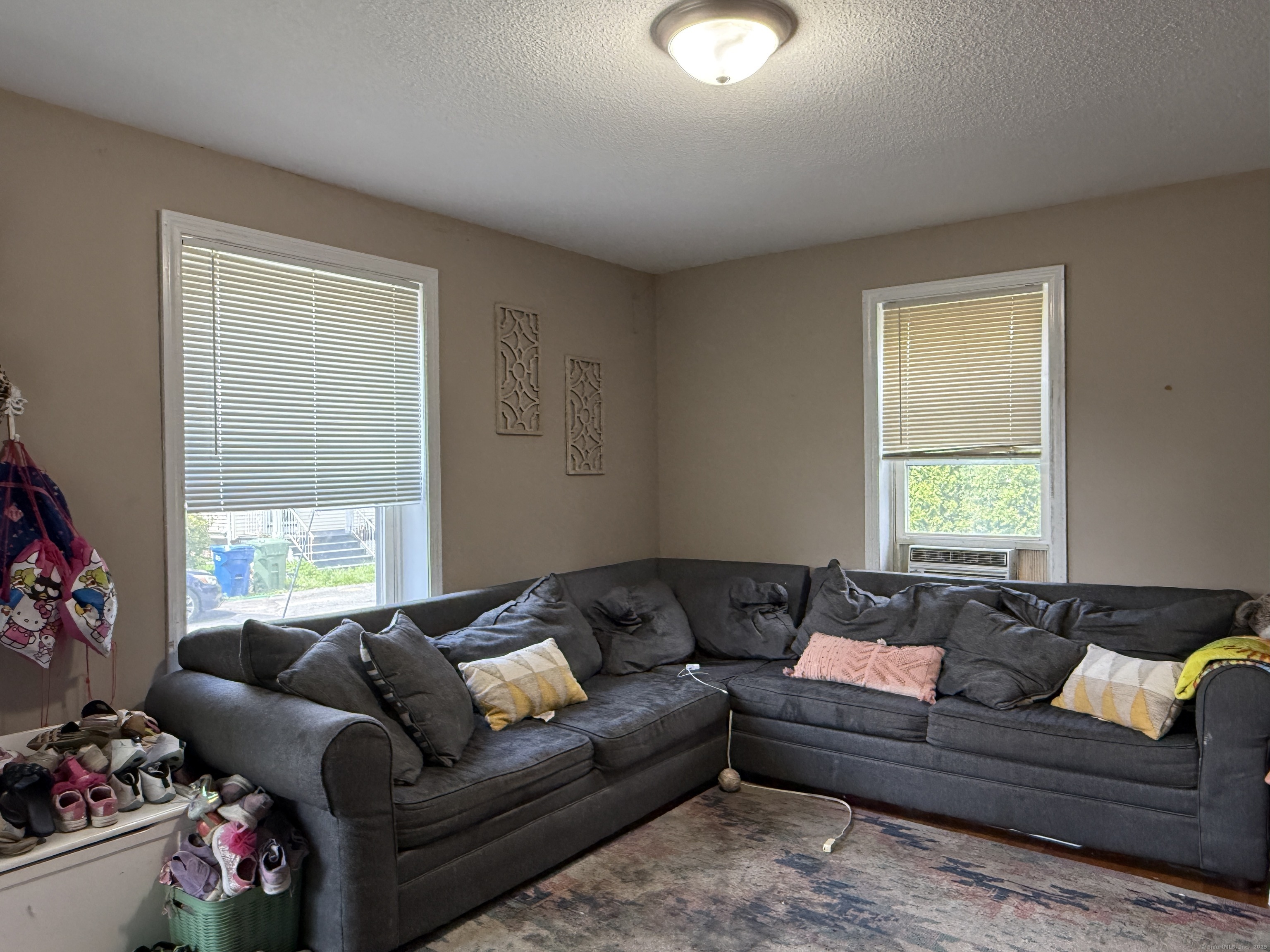 16 Brown Avenue Windsor CT 06095