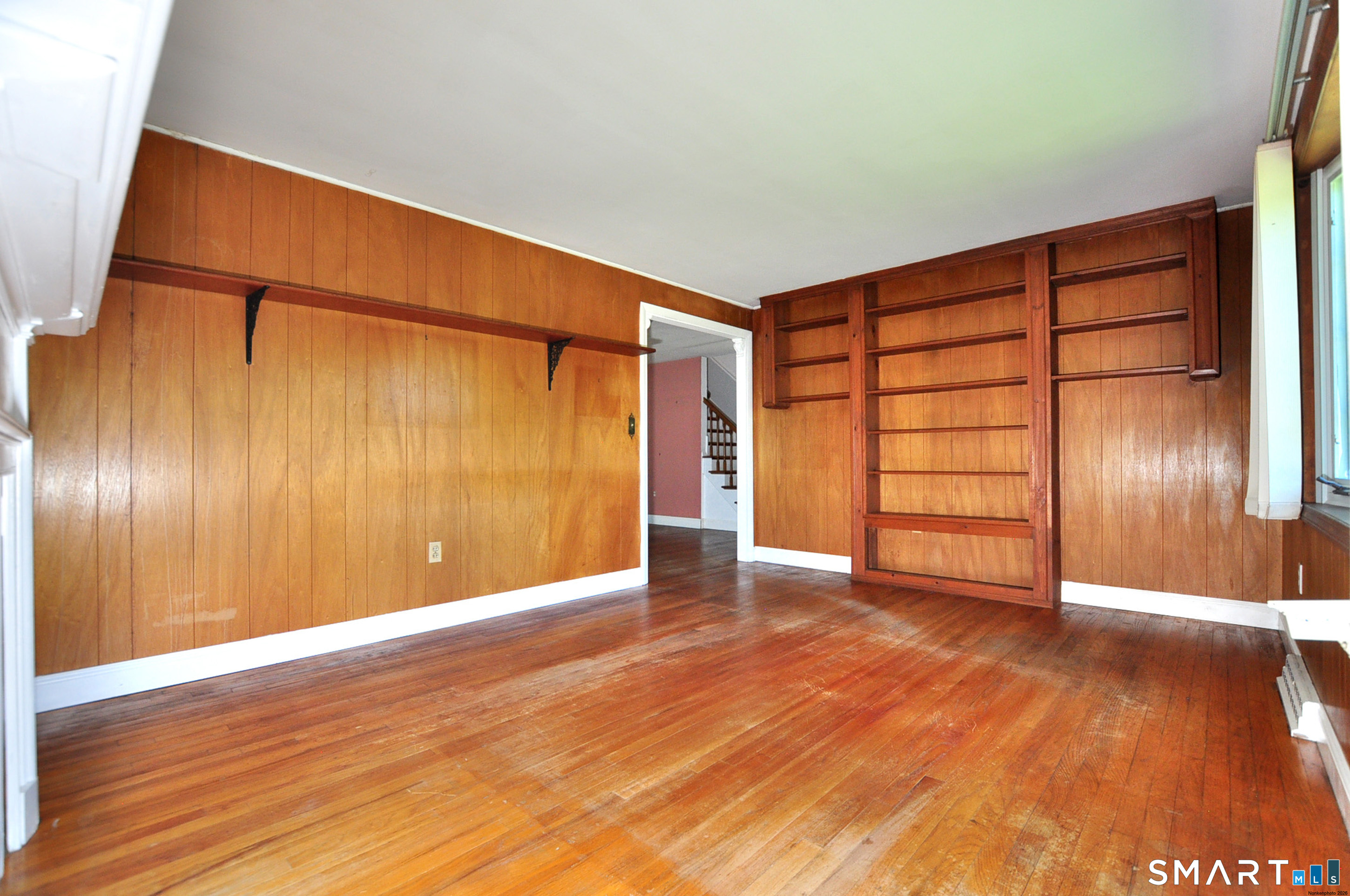18 Ely Circle Windsor CT 06095