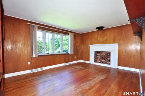18 Ely Circle Windsor CT 06095