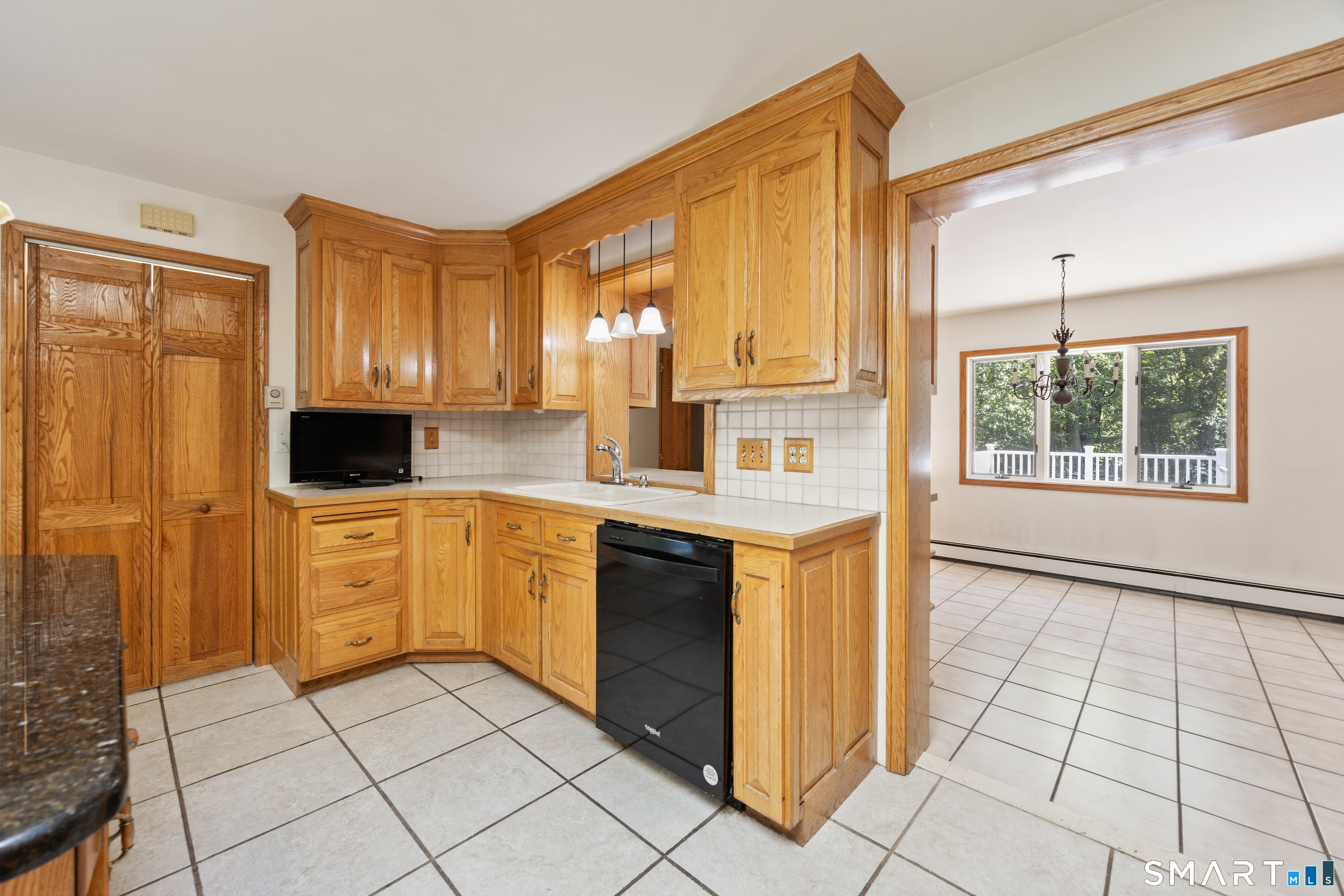 25 Juniper Road Middlebury CT 06762