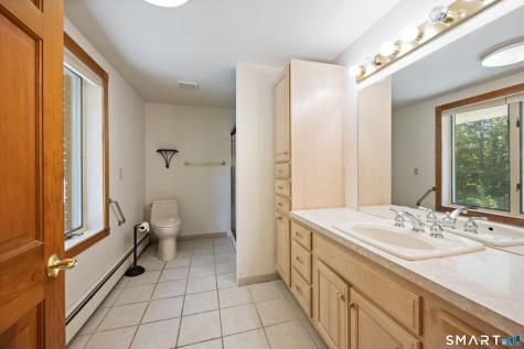 25 Juniper Road Middlebury CT 06762