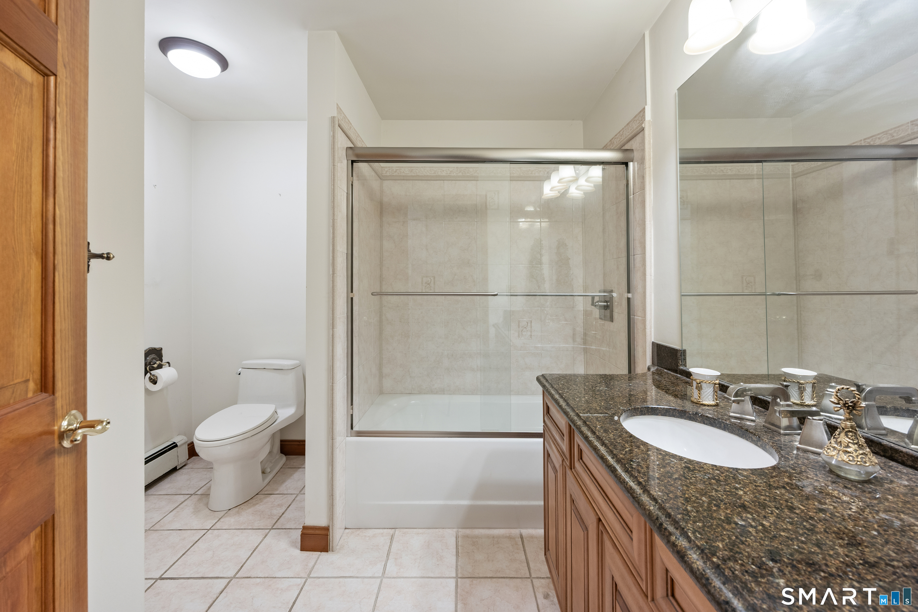 25 Juniper Road Middlebury CT 06762