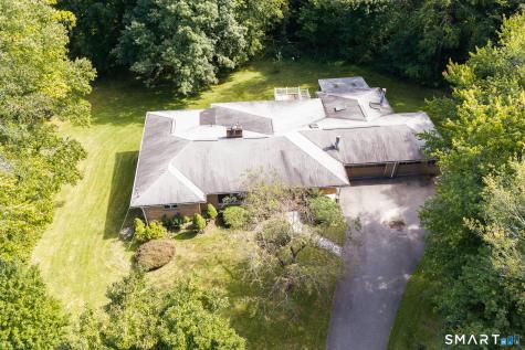 25 Juniper Road Middlebury CT 06762