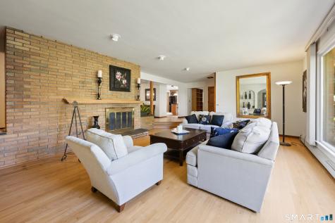 25 Juniper Road Middlebury CT 06762