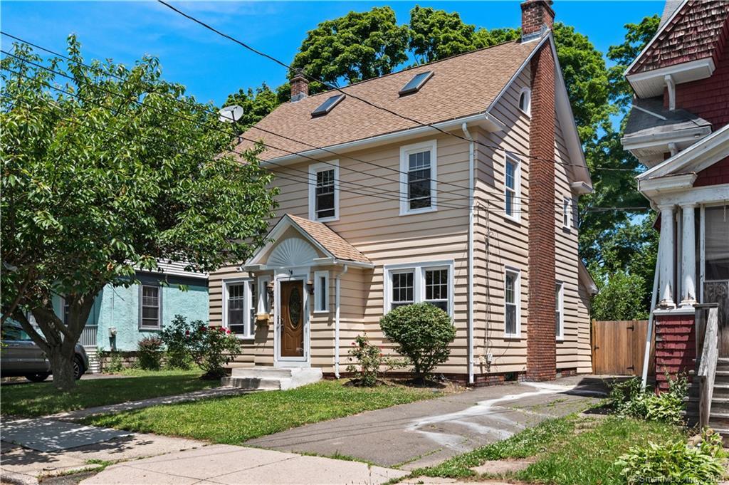 57 Washington Manor Avenue West Haven CT 06516