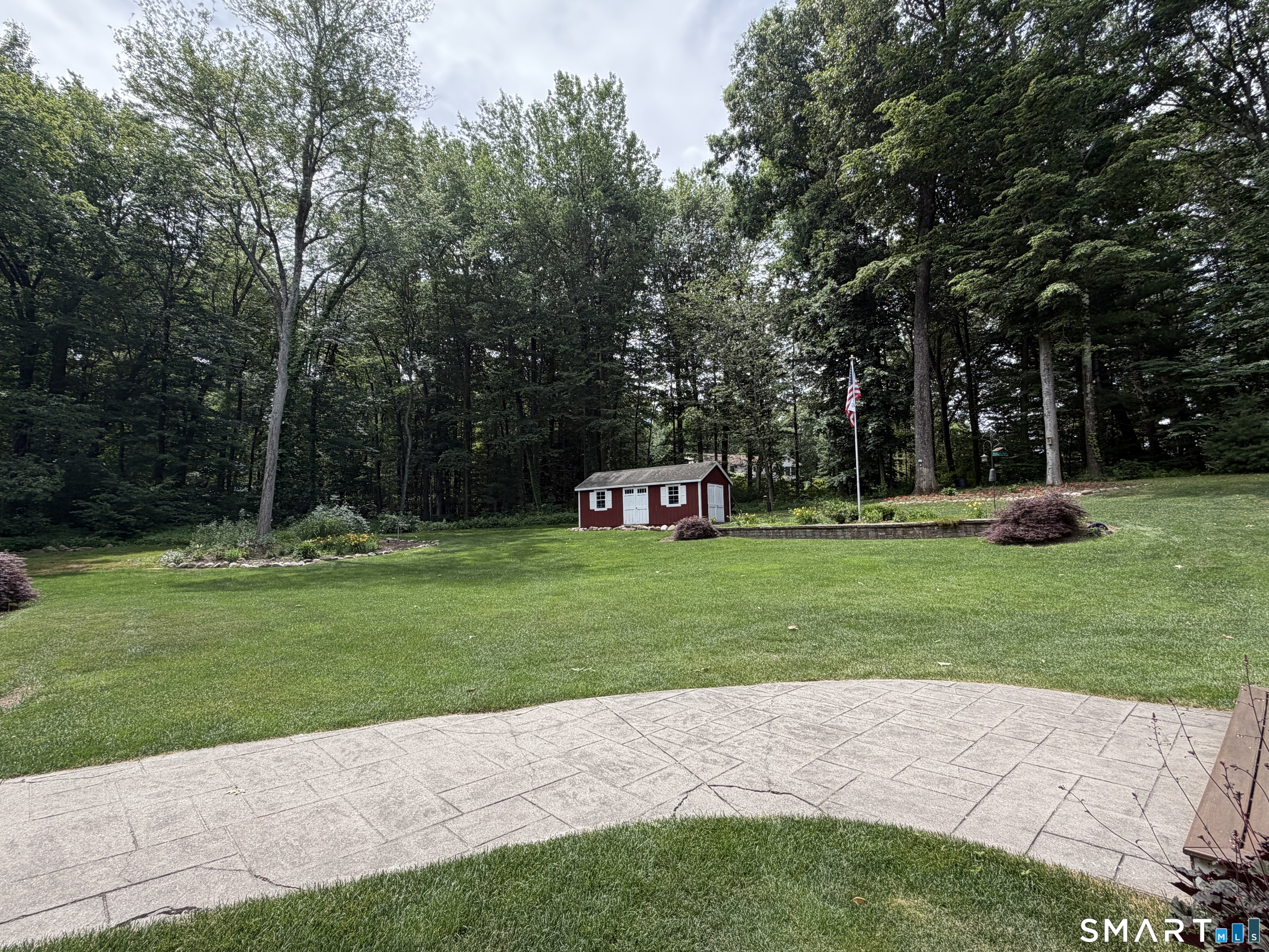 213 Lincoln Drive Glastonbury CT 06033