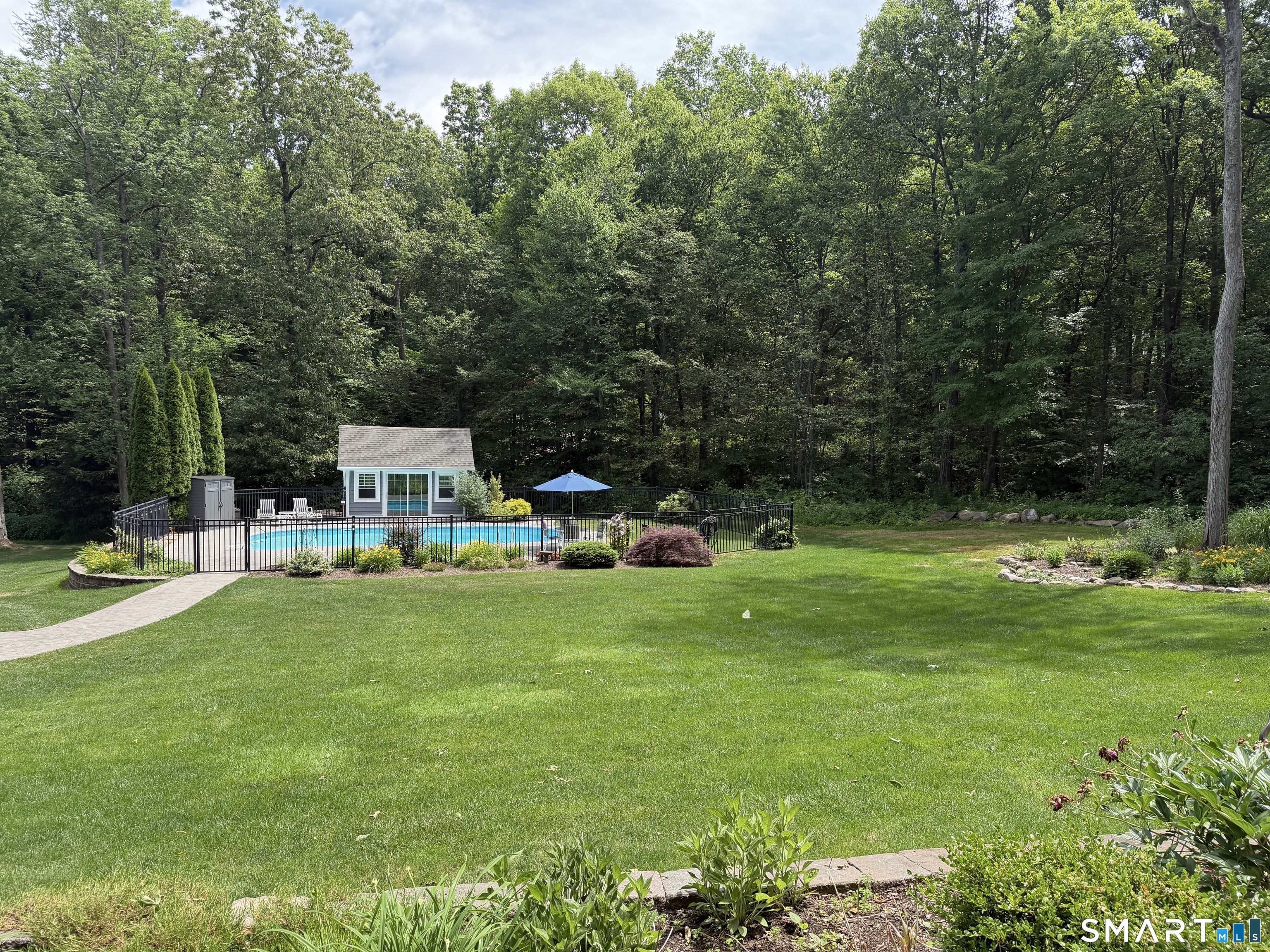 213 Lincoln Drive Glastonbury CT 06033