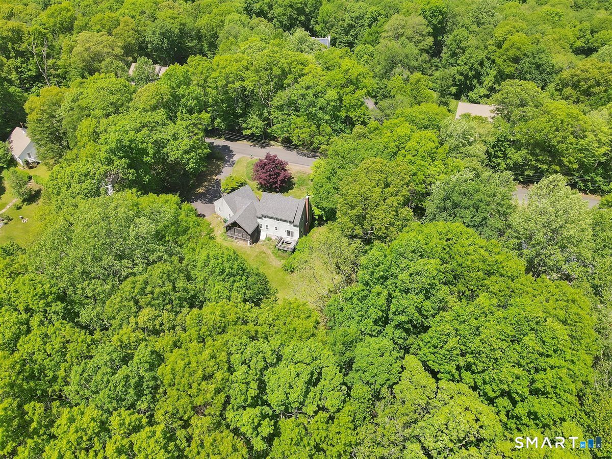 55 Burr Road Haddam CT 06441
