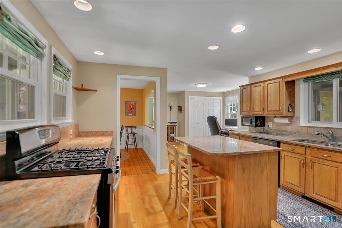 55 Burr Road Haddam CT 06441
