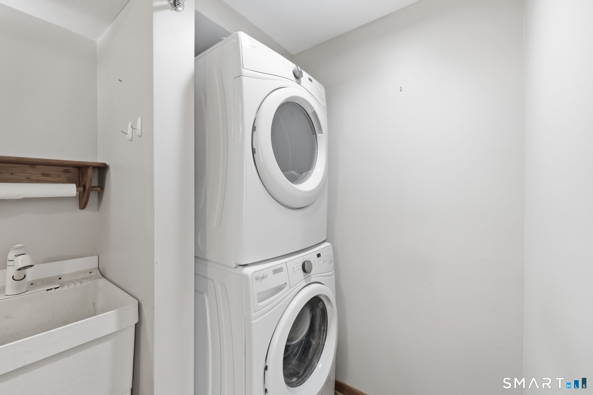 43 Pinnacle Road Ellington CT 06029