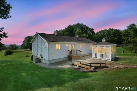 43 Pinnacle Road Ellington CT 06029