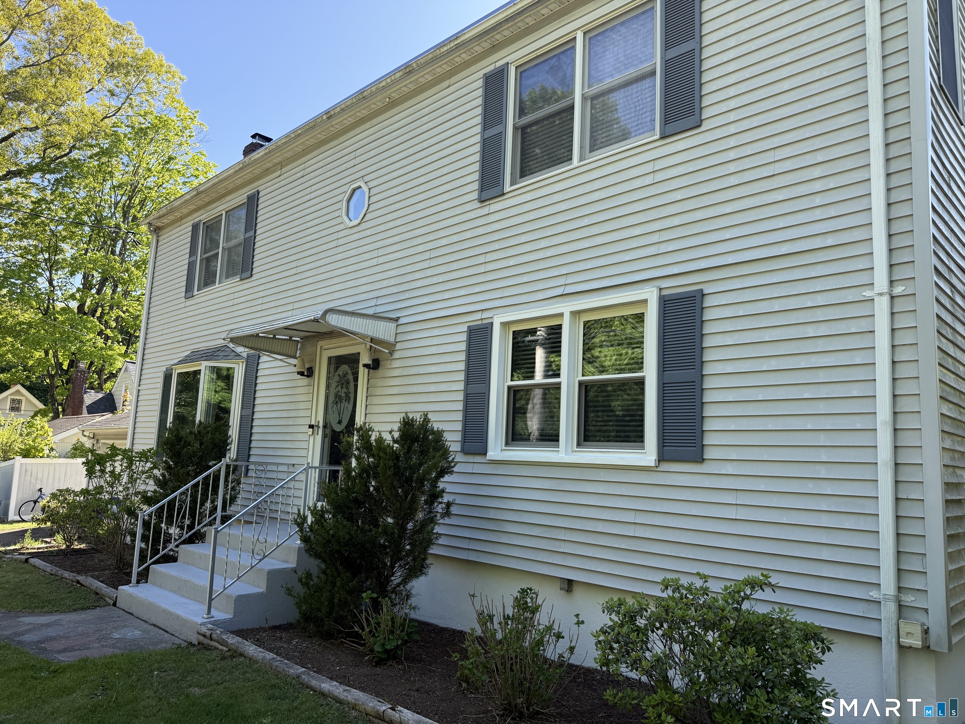 12 Bliss Avenue Hamden CT 06517