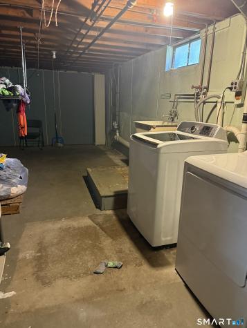 12 Bliss Avenue Hamden CT 06517