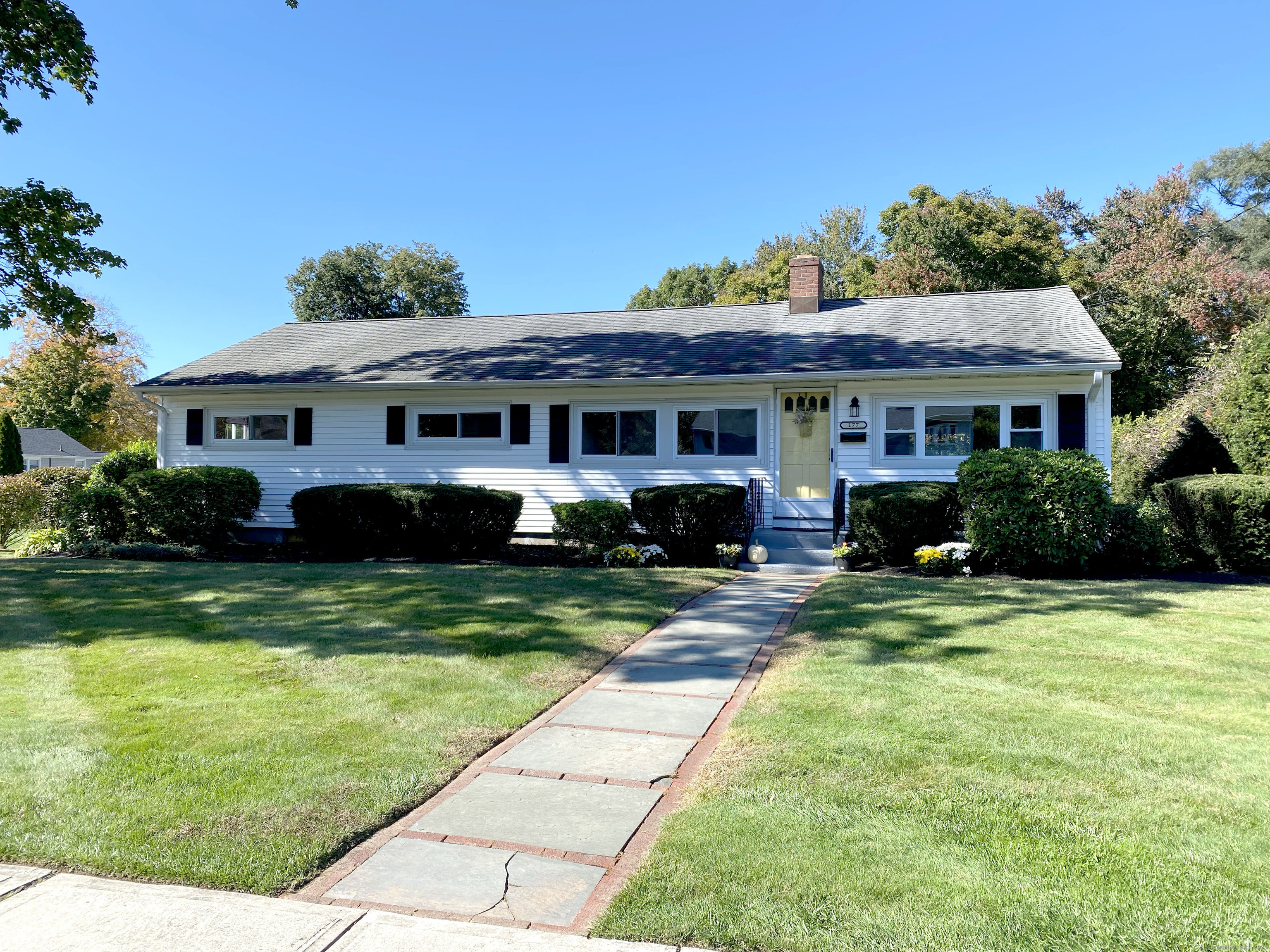 177 Laurel Terrace Cheshire CT 06410