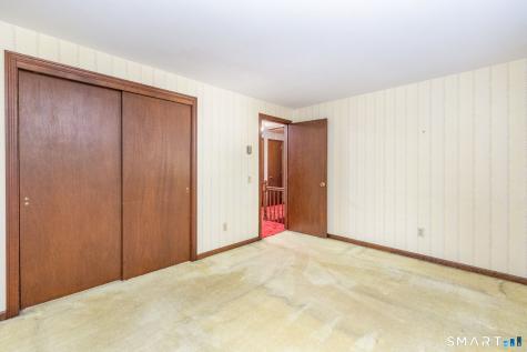 10 Horseshoe Drive East Granby CT 06026