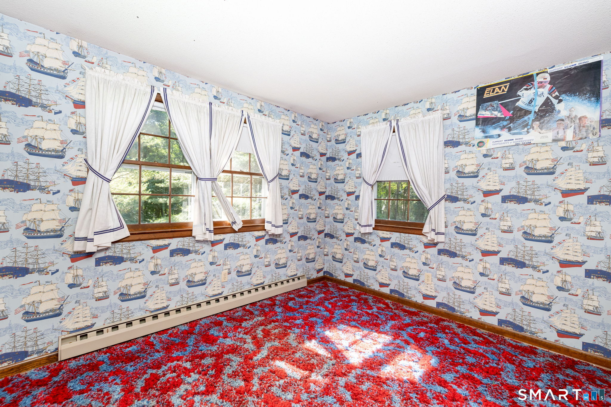 10 Horseshoe Drive East Granby CT 06026