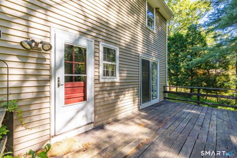 10 Horseshoe Drive East Granby CT 06026
