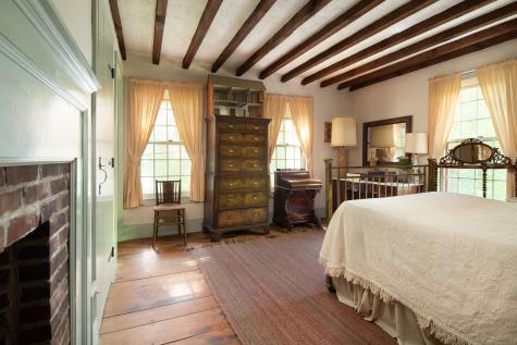 37 Lower Barrack Road Canaan CT 06031