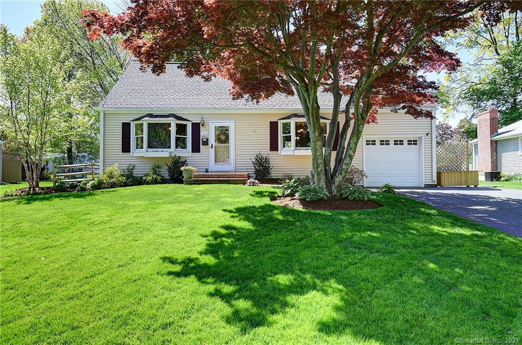 126 Knollwood Road Newington CT 06111