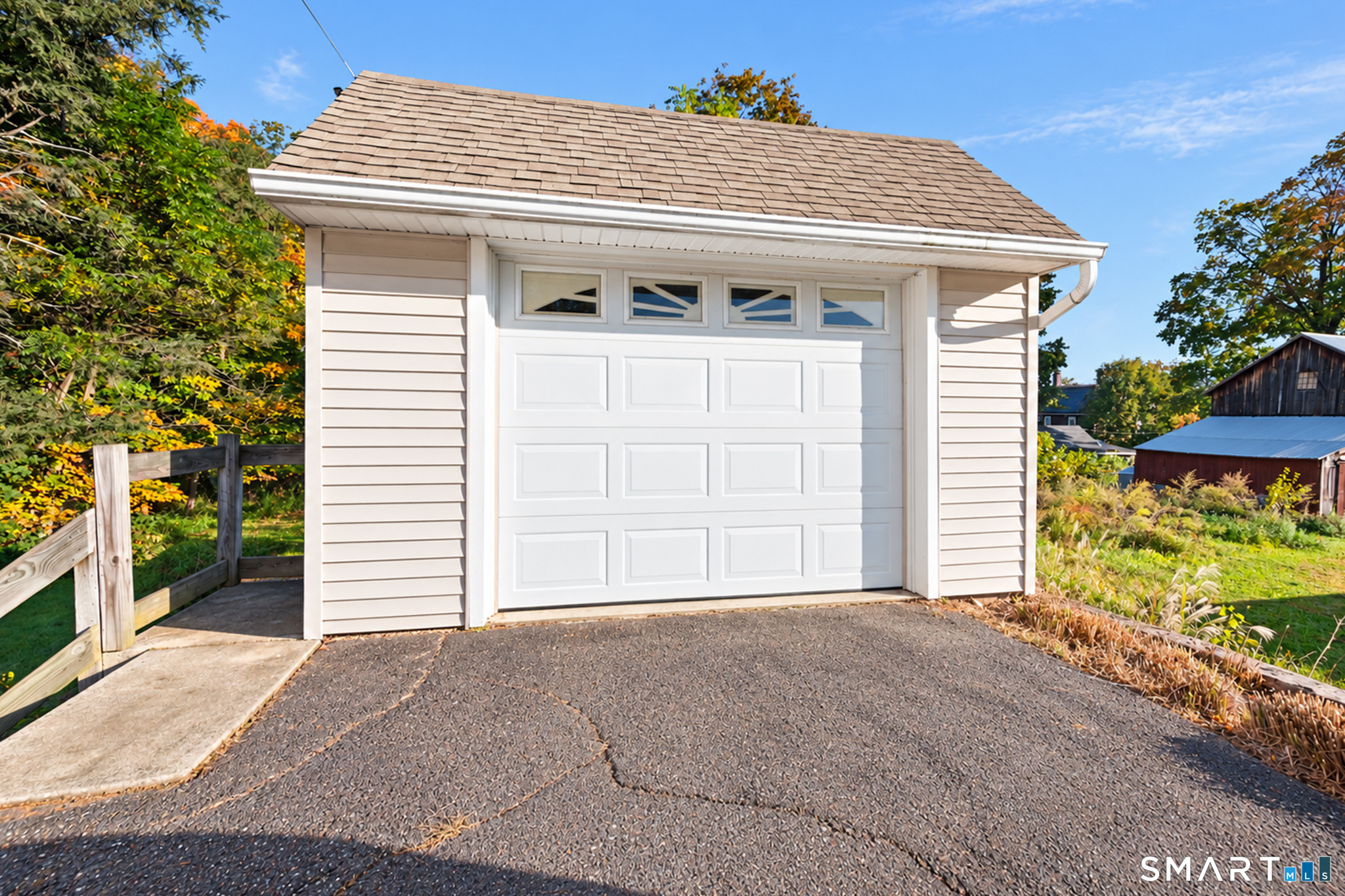 28 Lawndale Avenue Bristol CT 06010