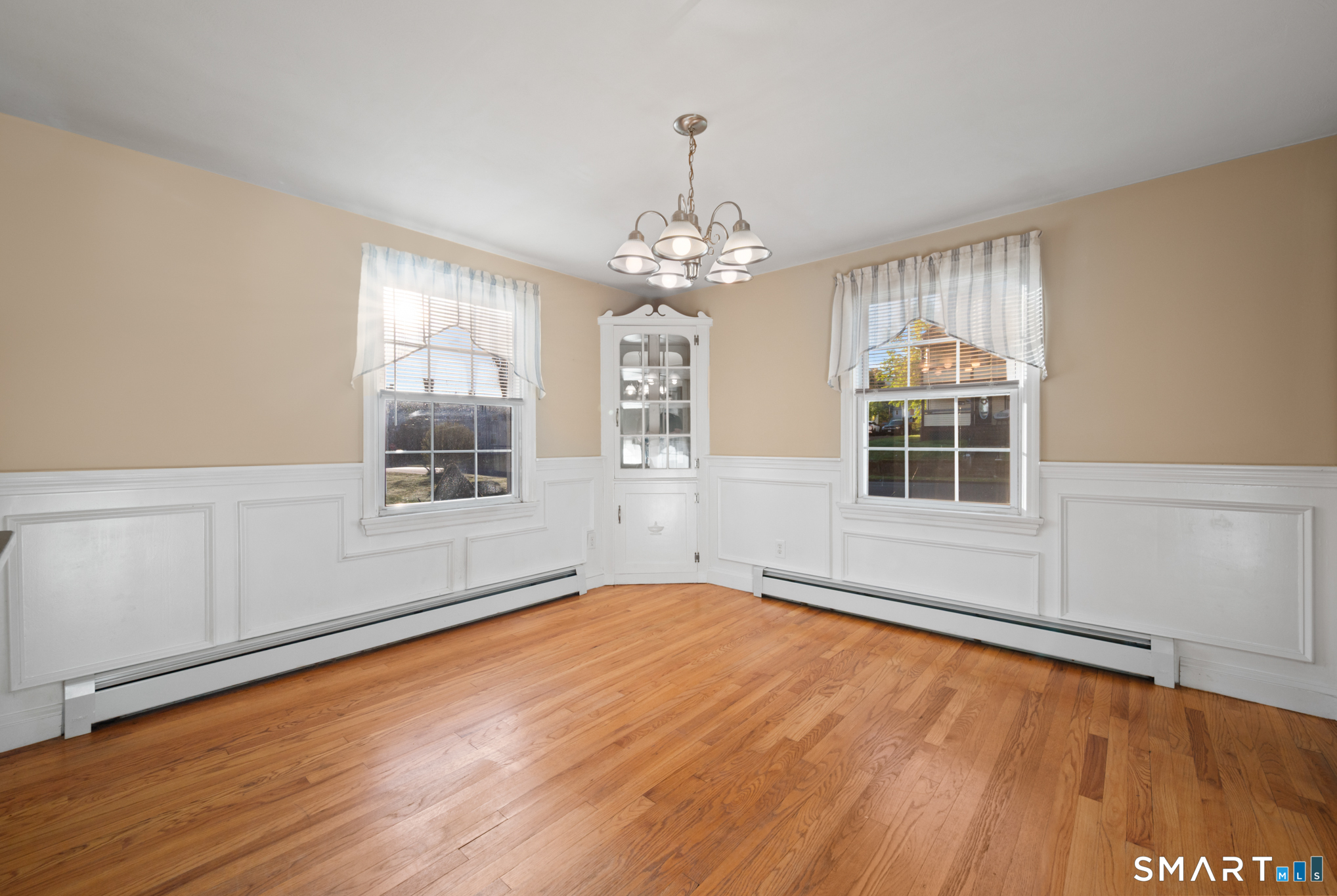 28 Lawndale Avenue Bristol CT 06010