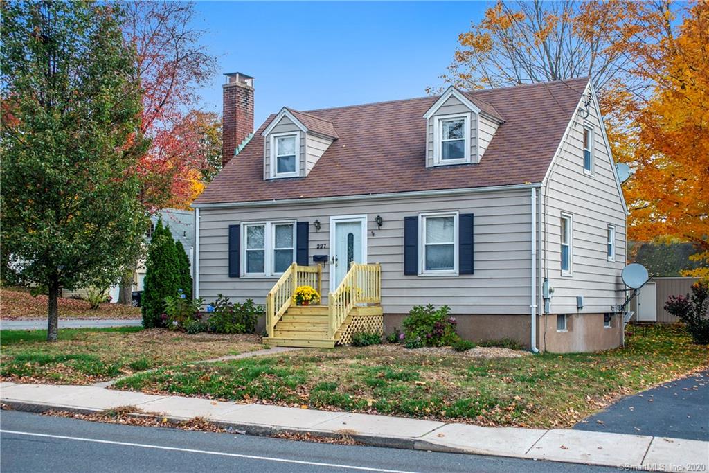 227 Mckee Street Manchester CT 06040