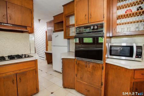 4 Musnug Road Danbury CT 06811