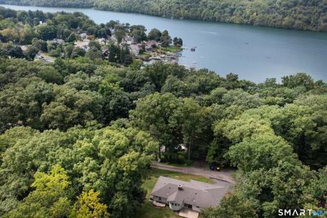4 Musnug Road Danbury CT 06811