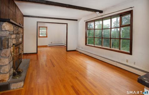4 Musnug Road Danbury CT 06811