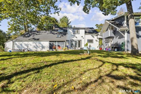 17 East River Road Guilford CT 06437
