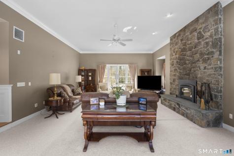 39 Nettleton Drive Woodbridge CT 06525