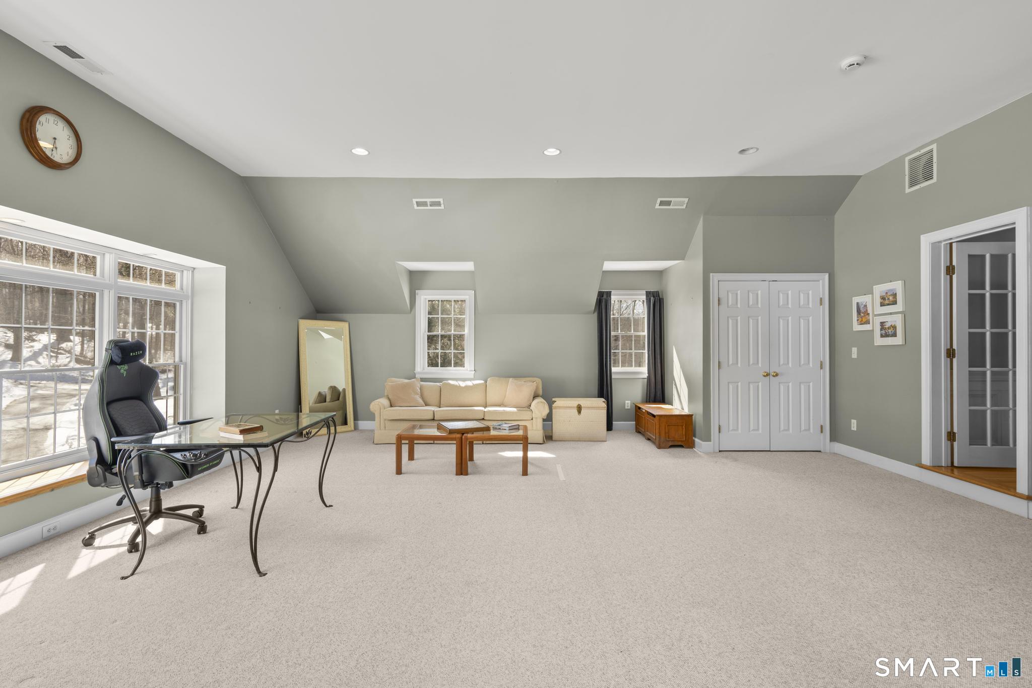 39 Nettleton Drive Woodbridge CT 06525