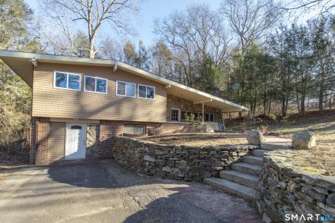 206 North Moodus Road East Hampton CT 06469