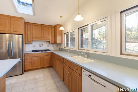 206 North Moodus Road East Hampton CT 06469