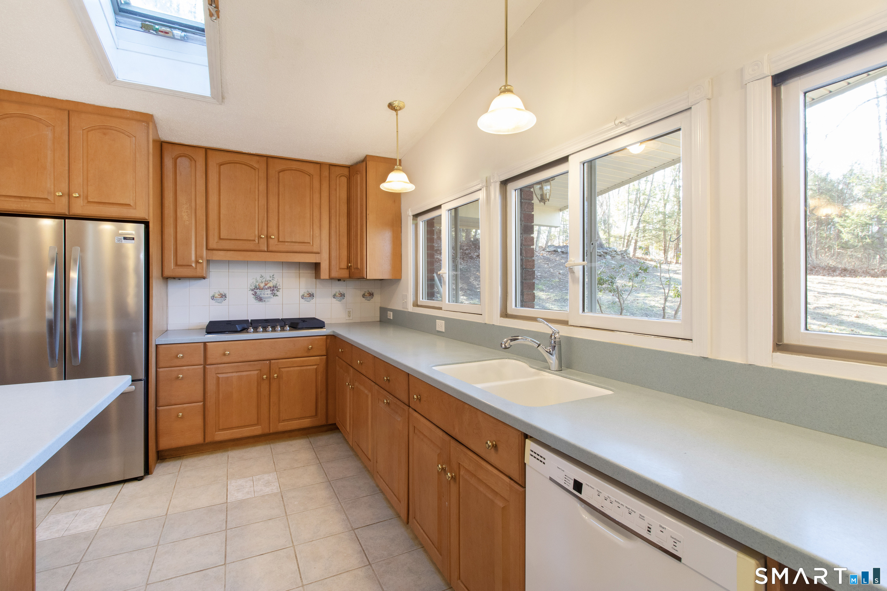 206 North Moodus Road East Hampton CT 06469