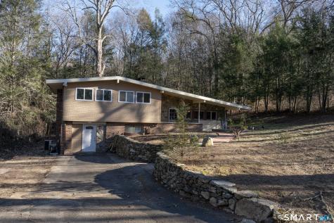 206 North Moodus Road East Hampton CT 06469