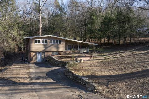 206 North Moodus Road East Hampton CT 06469