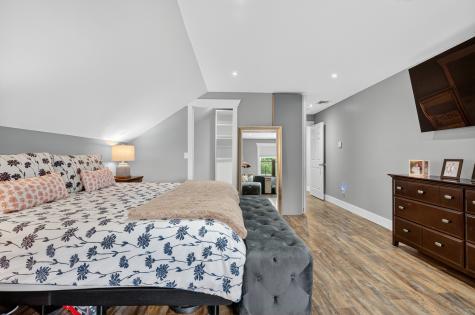 80 Elizabeth Lane Middletown CT 06457