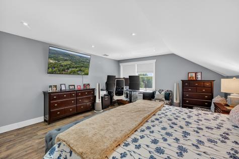 80 Elizabeth Lane Middletown CT 06457